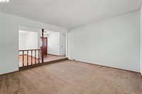 325 Hillsdale Dr, Pittsburg, CA 94565