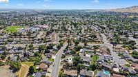 325 Hillsdale Dr, Pittsburg, CA 94565