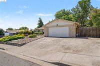 325 Hillsdale Dr, Pittsburg, CA 94565