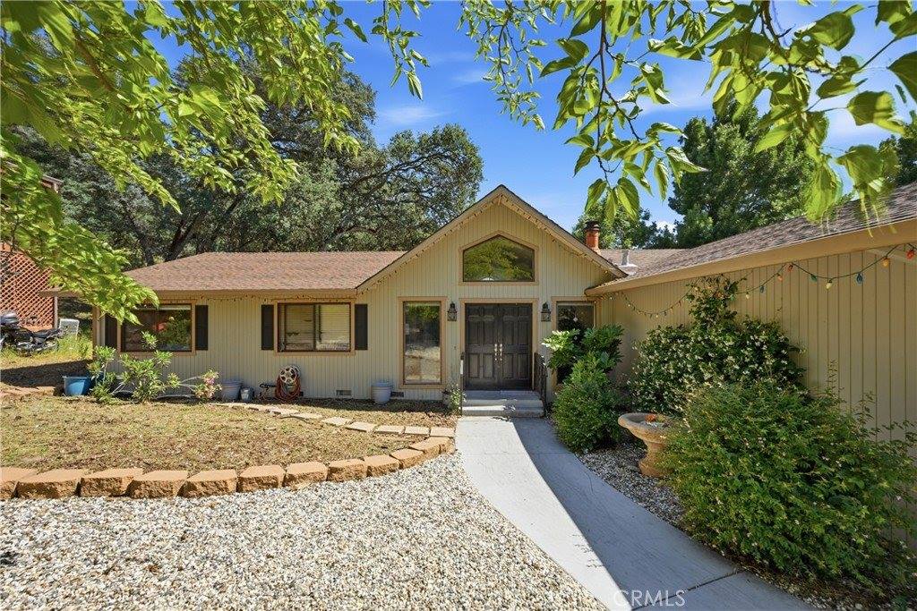 18670 Maple Leaf Court, Hidden Valley Lake, CA 95467