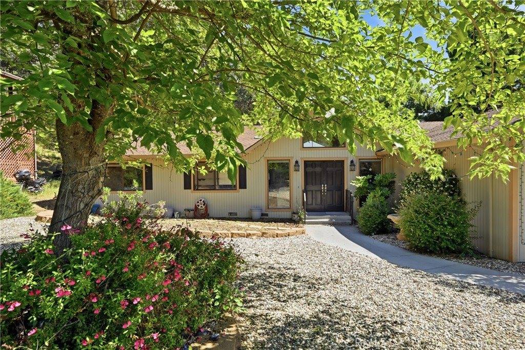 18670 Maple Leaf Court, Hidden Valley Lake, CA 95467