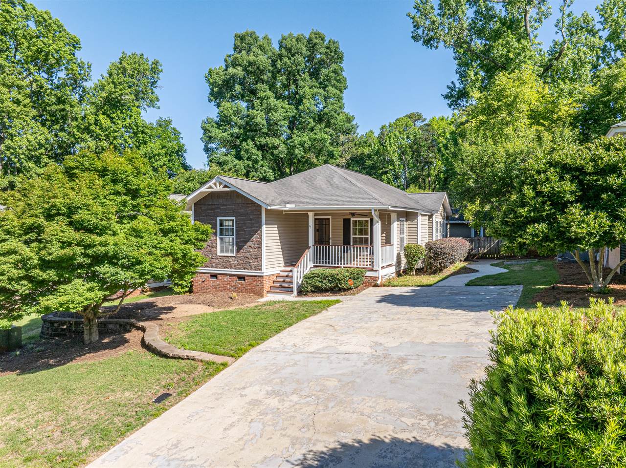 15 Summerlea Lane, Columbia, SC 29203