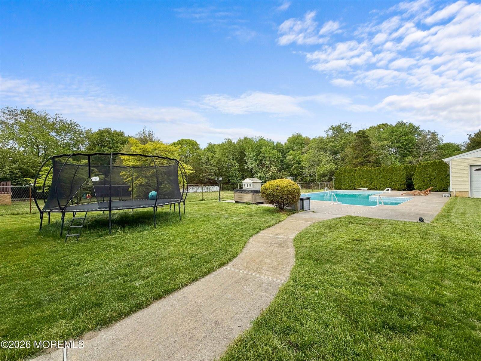 323 Frank Applegate Road, Jackson, NJ 08527