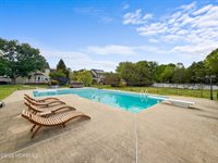 323 Frank Applegate Road, Jackson, NJ 08527