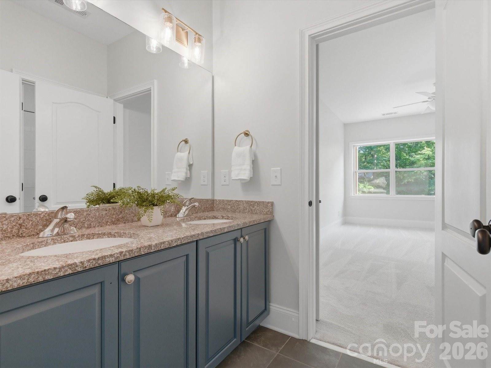 1126 Bromley Drive, Matthews, NC 28104