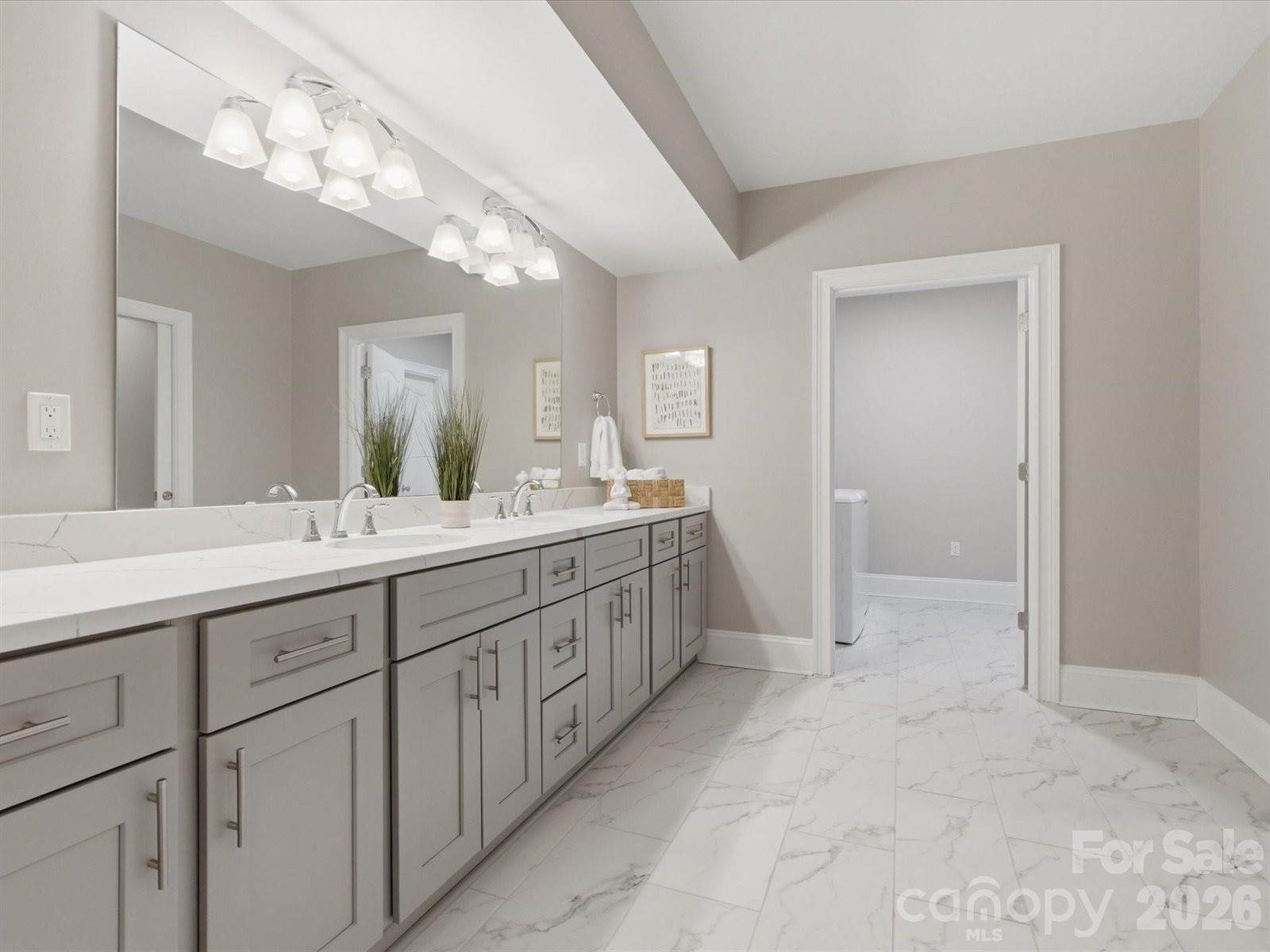 1126 Bromley Drive, Matthews, NC 28104