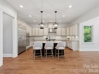 1126 Bromley Drive, Matthews, NC 28104