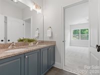 1126 Bromley Drive, Matthews, NC 28104