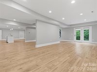 1126 Bromley Drive, Matthews, NC 28104
