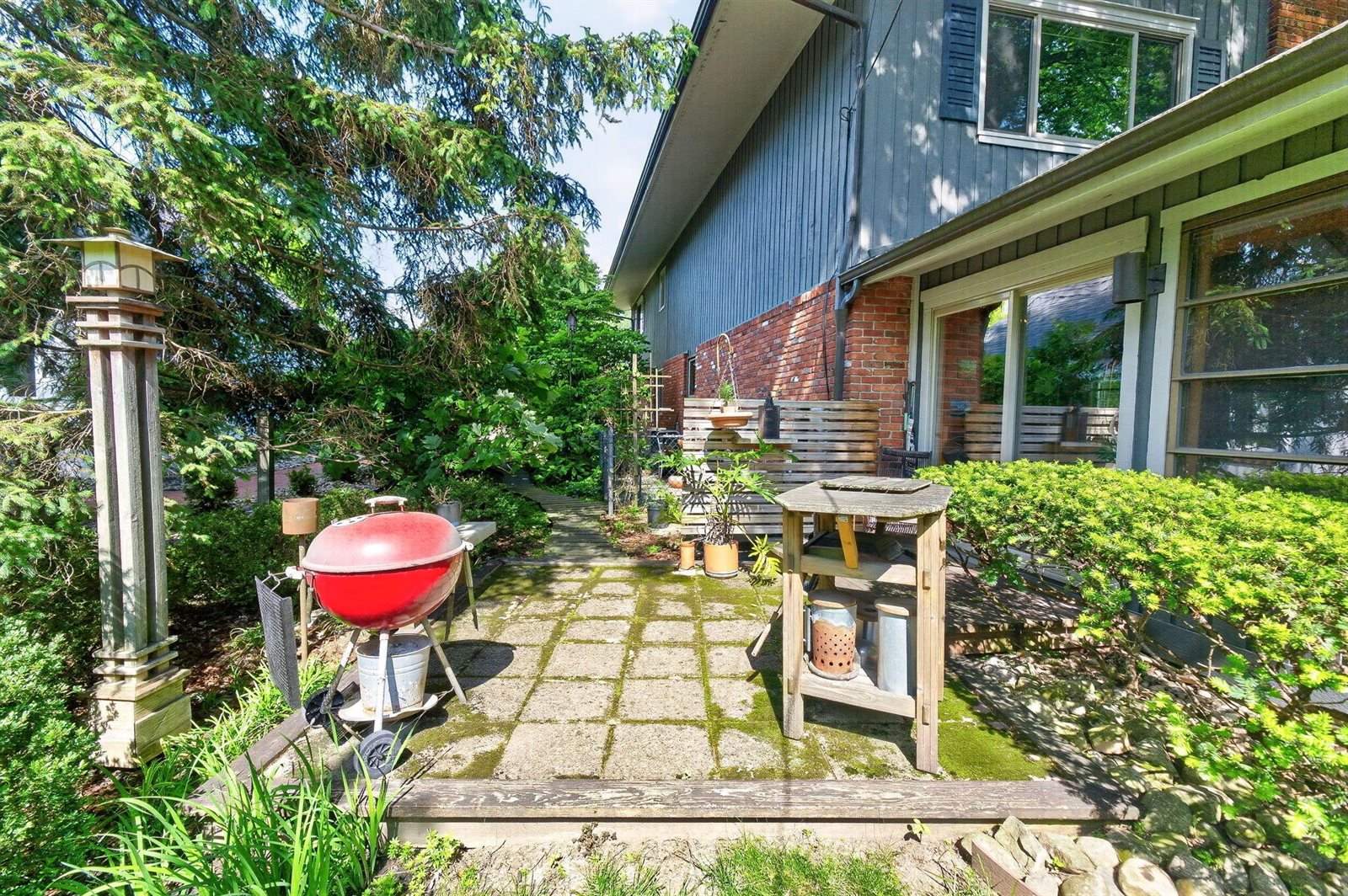 1915 Brandywine Drive, Columbus, OH 43220