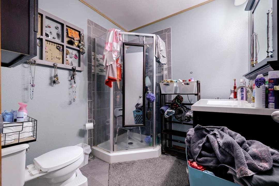 1302 Hackney, Winfield, KS 67156