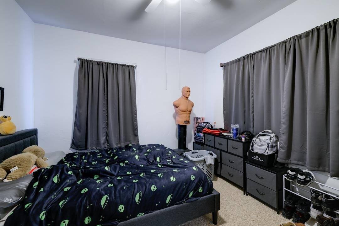 1302 Hackney, Winfield, KS 67156