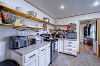1302 Hackney, Winfield, KS 67156