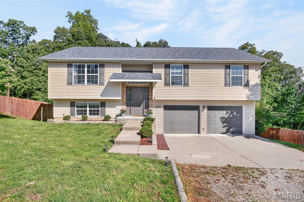 15859 Tundra Street, Saint Robert, MO 65584