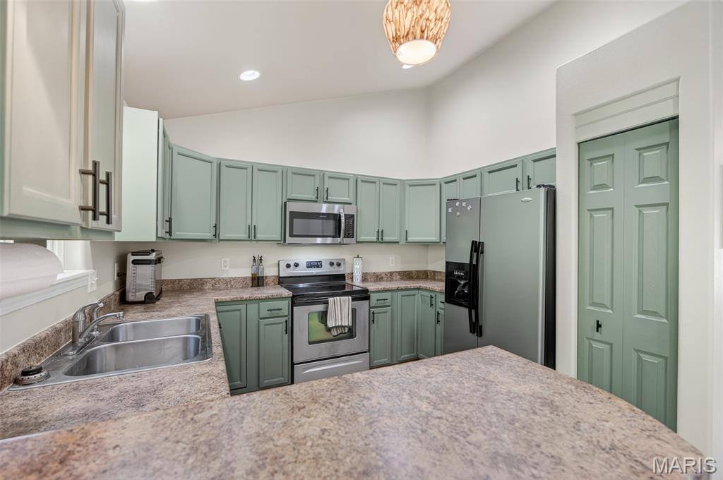 15859 Tundra Street, Saint Robert, MO 65584
