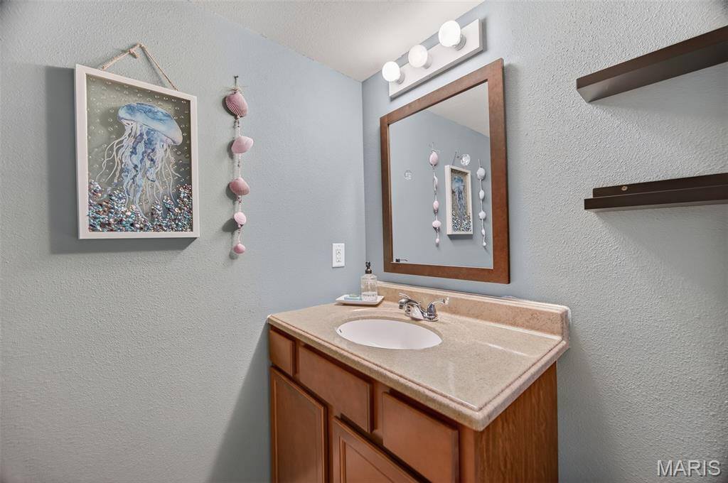 15859 Tundra Street, Saint Robert, MO 65584