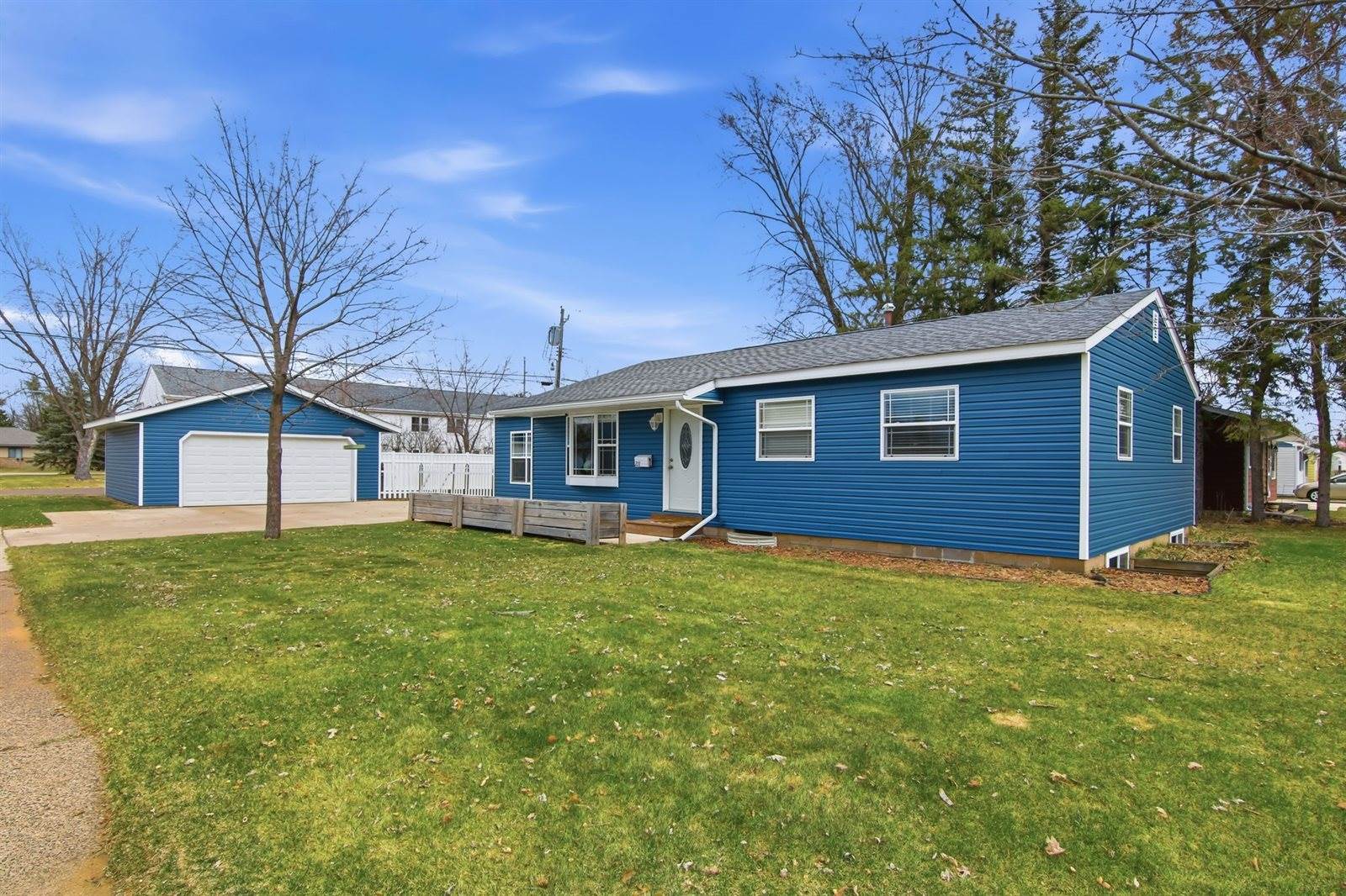 211 11th Street West, Altoona, WI 54720