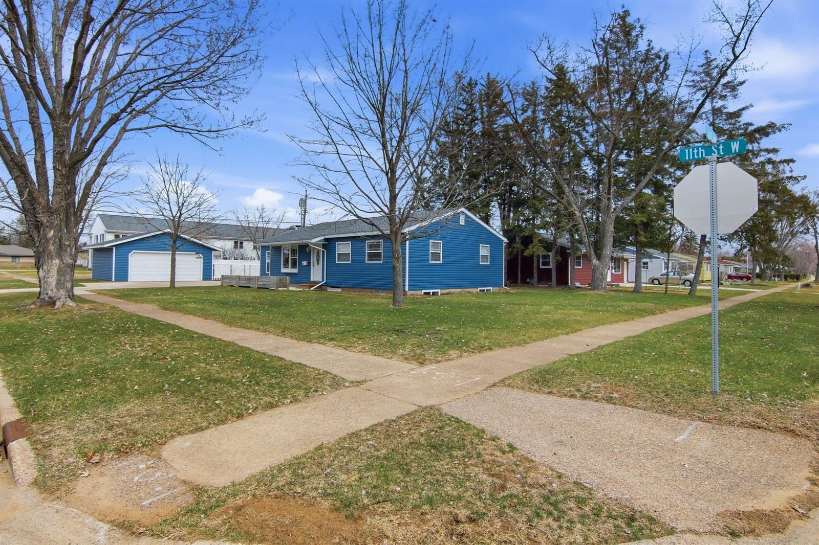 211 11th Street West, Altoona, WI 54720