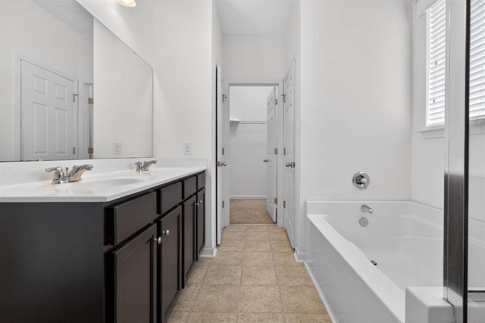 408 Forest Hills Road, Summerville, SC 29486
