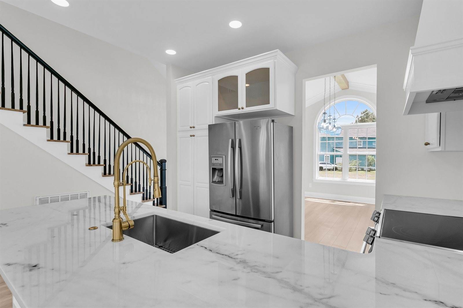 112 Brightwood Drive, Huger, SC 29450