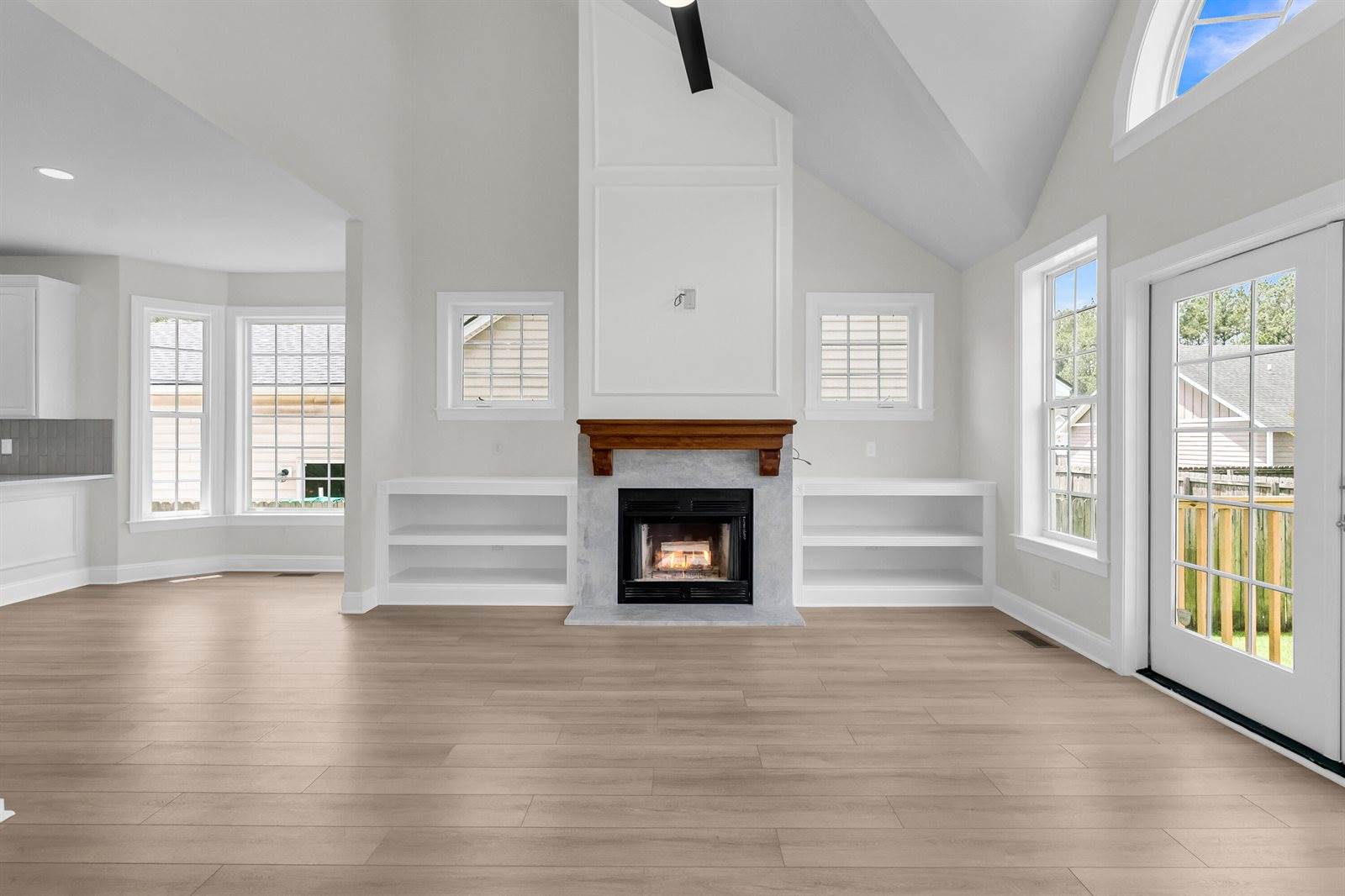 112 Brightwood Drive, Huger, SC 29450