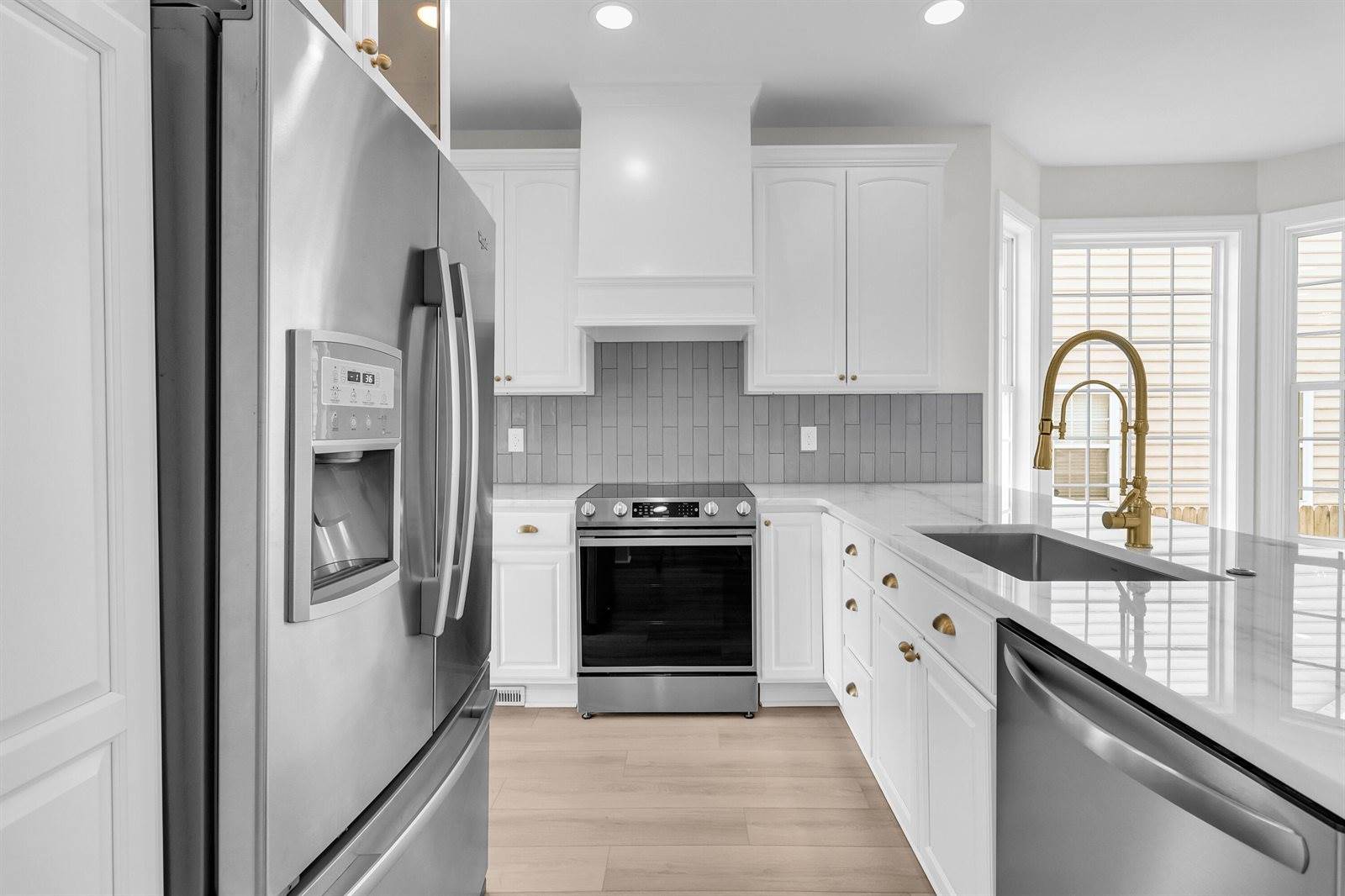 112 Brightwood Drive, Huger, SC 29450