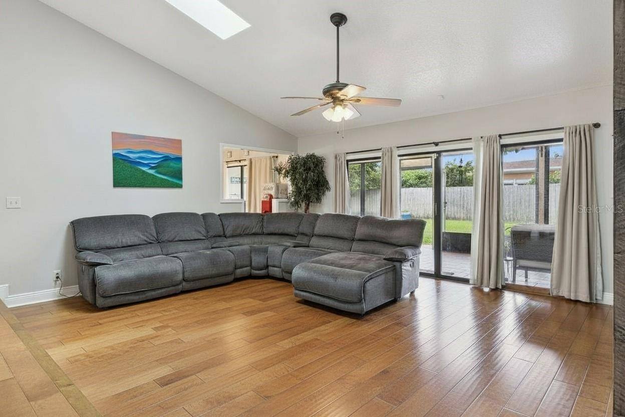 4326 Farrell Lane, Orlando, FL 32812