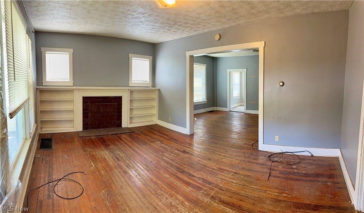 65 East Vine Street, Oberlin, OH 44074