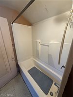 65 East Vine Street, Oberlin, OH 44074