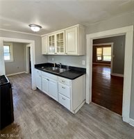65 East Vine Street, Oberlin, OH 44074