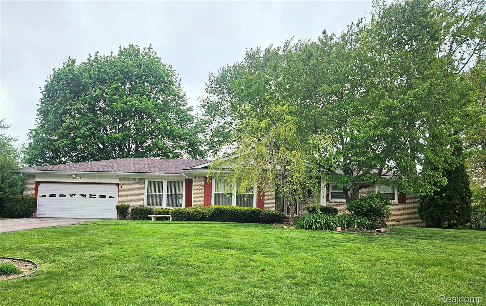 1321 Wagon Wheel Lane, GrandBlancCharterTownship_Genesee, MI 48439