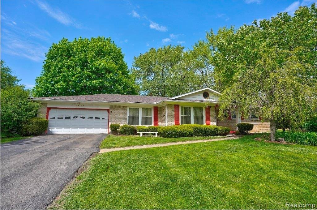 1321 Wagon Wheel Lane, GrandBlancCharterTownship_Genesee, MI 48439