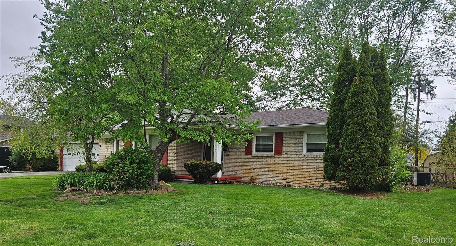 1321 Wagon Wheel Lane, GrandBlancCharterTownship_Genesee, MI 48439