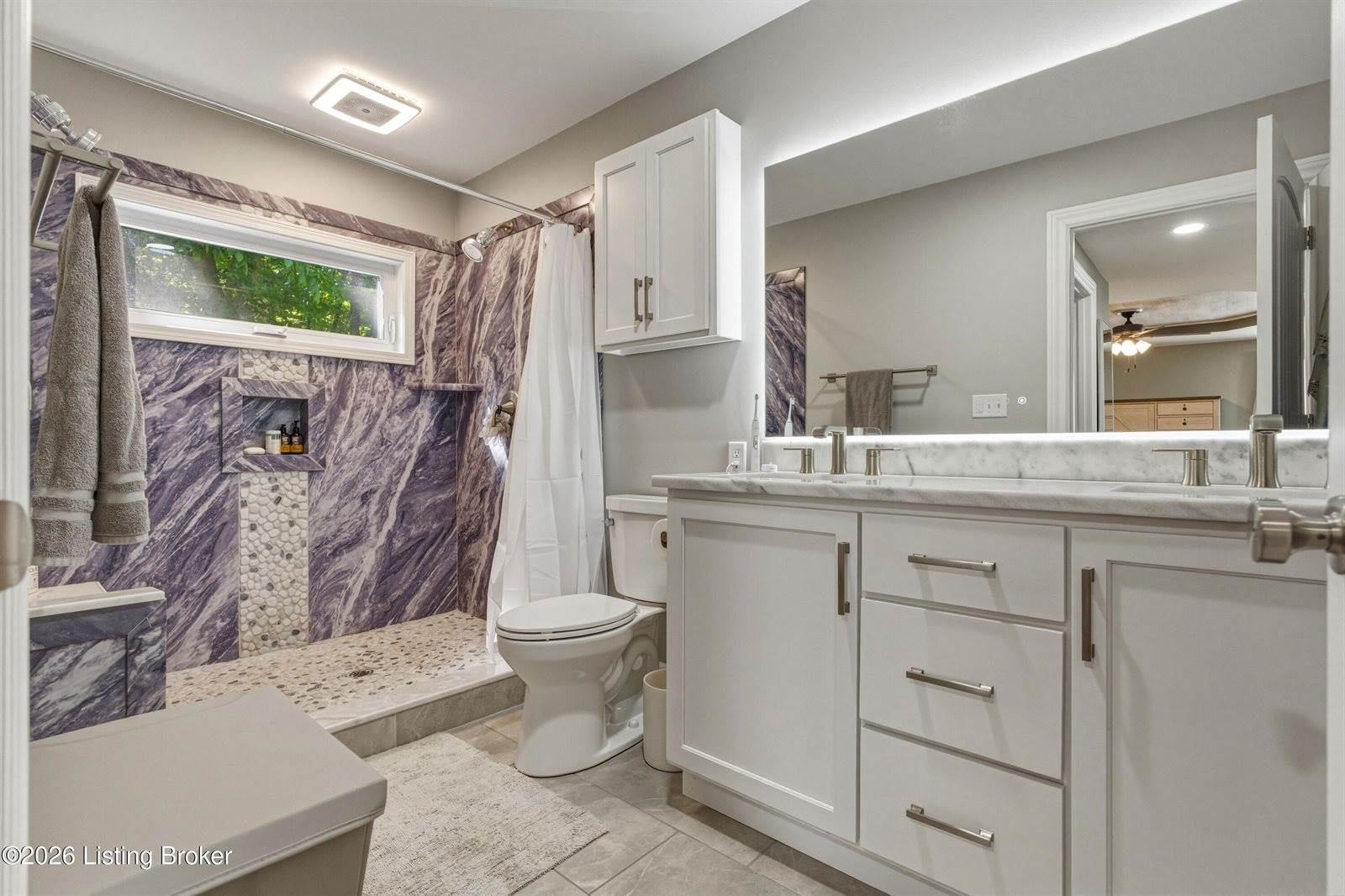 432 Long Needle Rd, Brandenburg, KY 40108