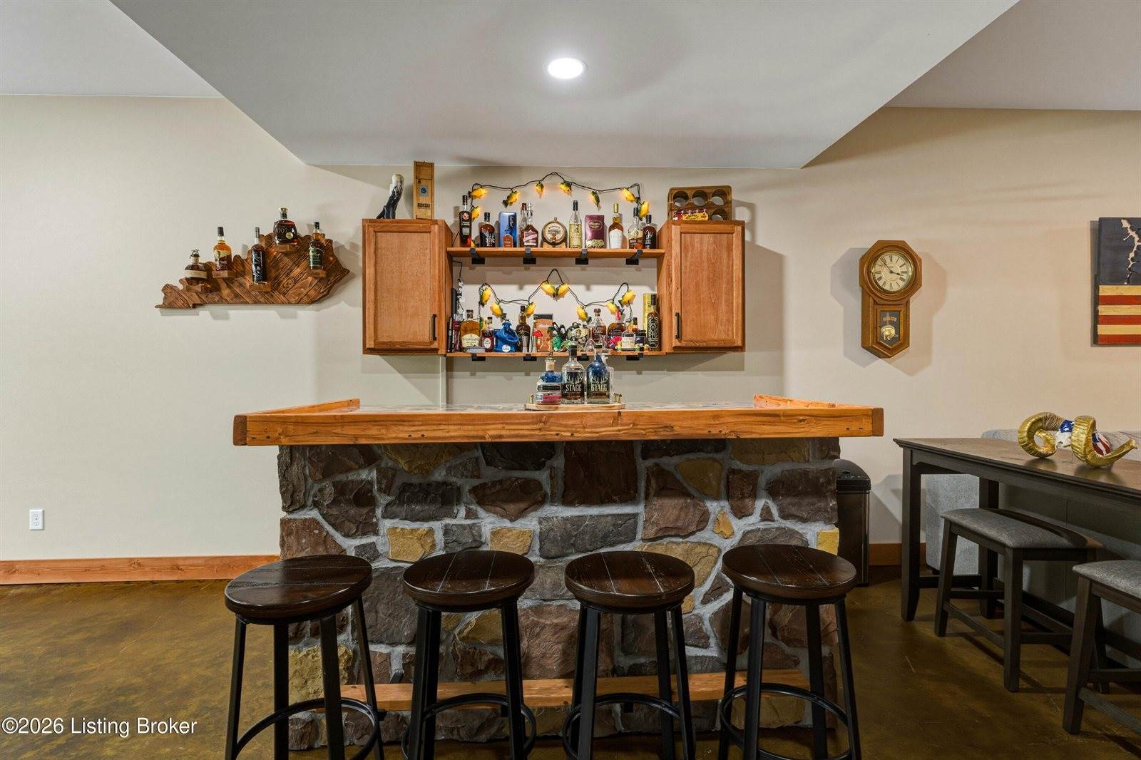 432 Long Needle Rd, Brandenburg, KY 40108