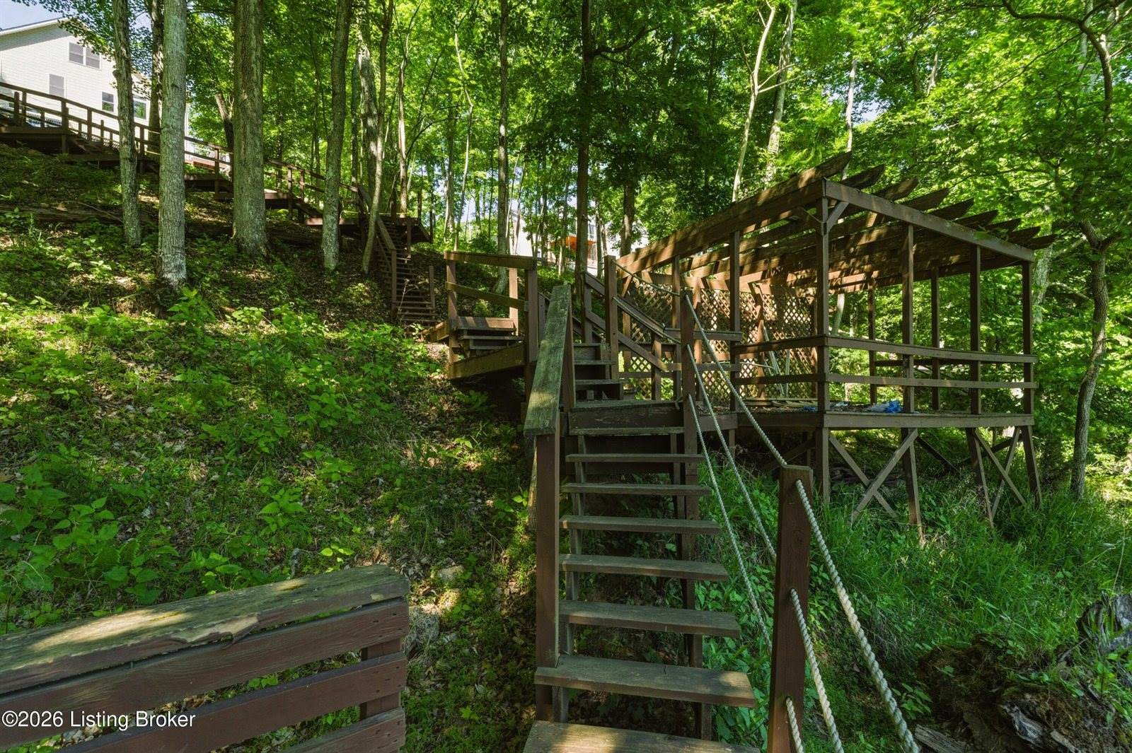 432 Long Needle Rd, Brandenburg, KY 40108
