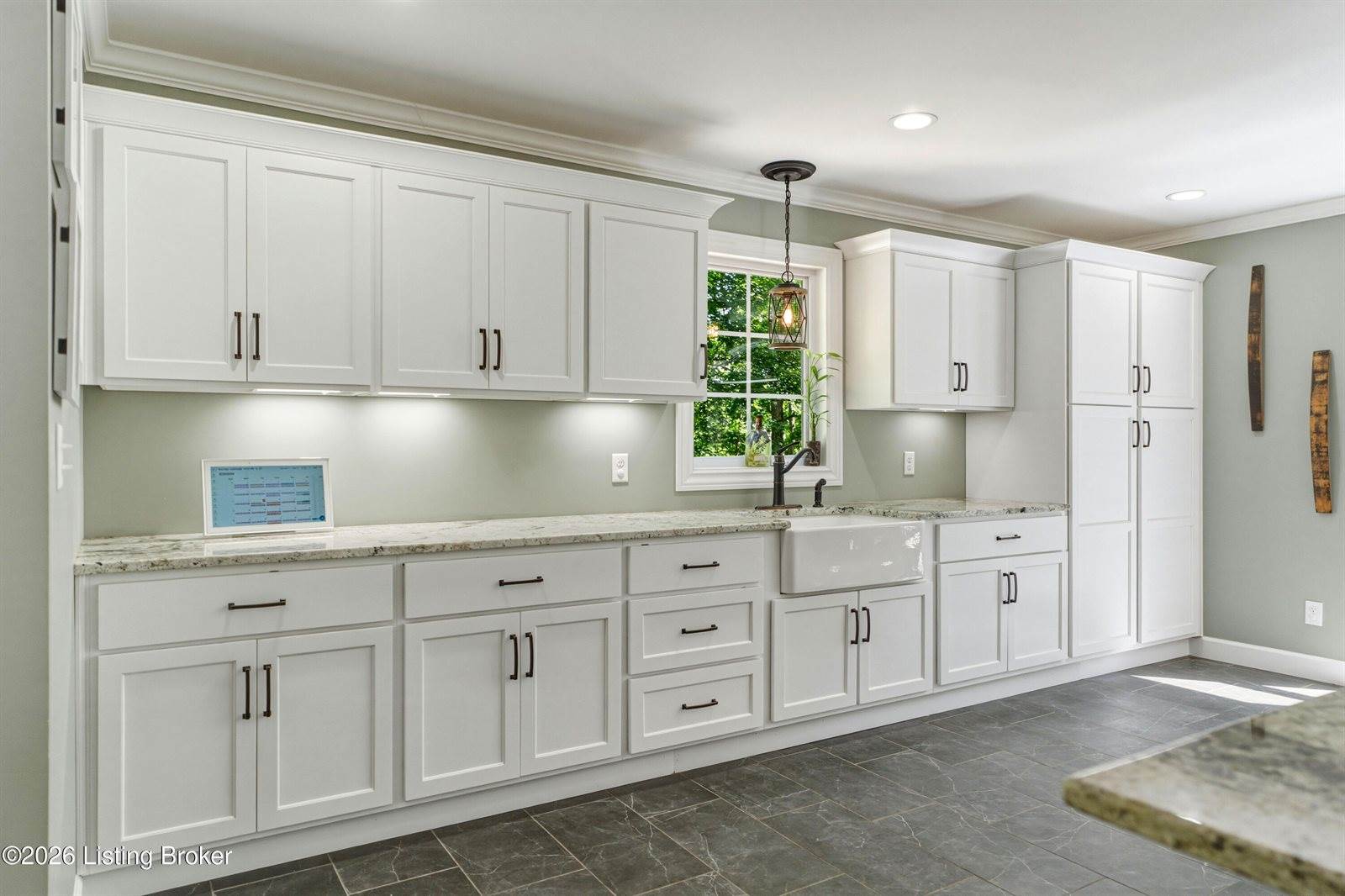 432 Long Needle Rd, Brandenburg, KY 40108