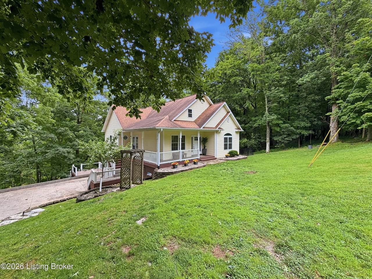 432 Long Needle Rd, Brandenburg, KY 40108