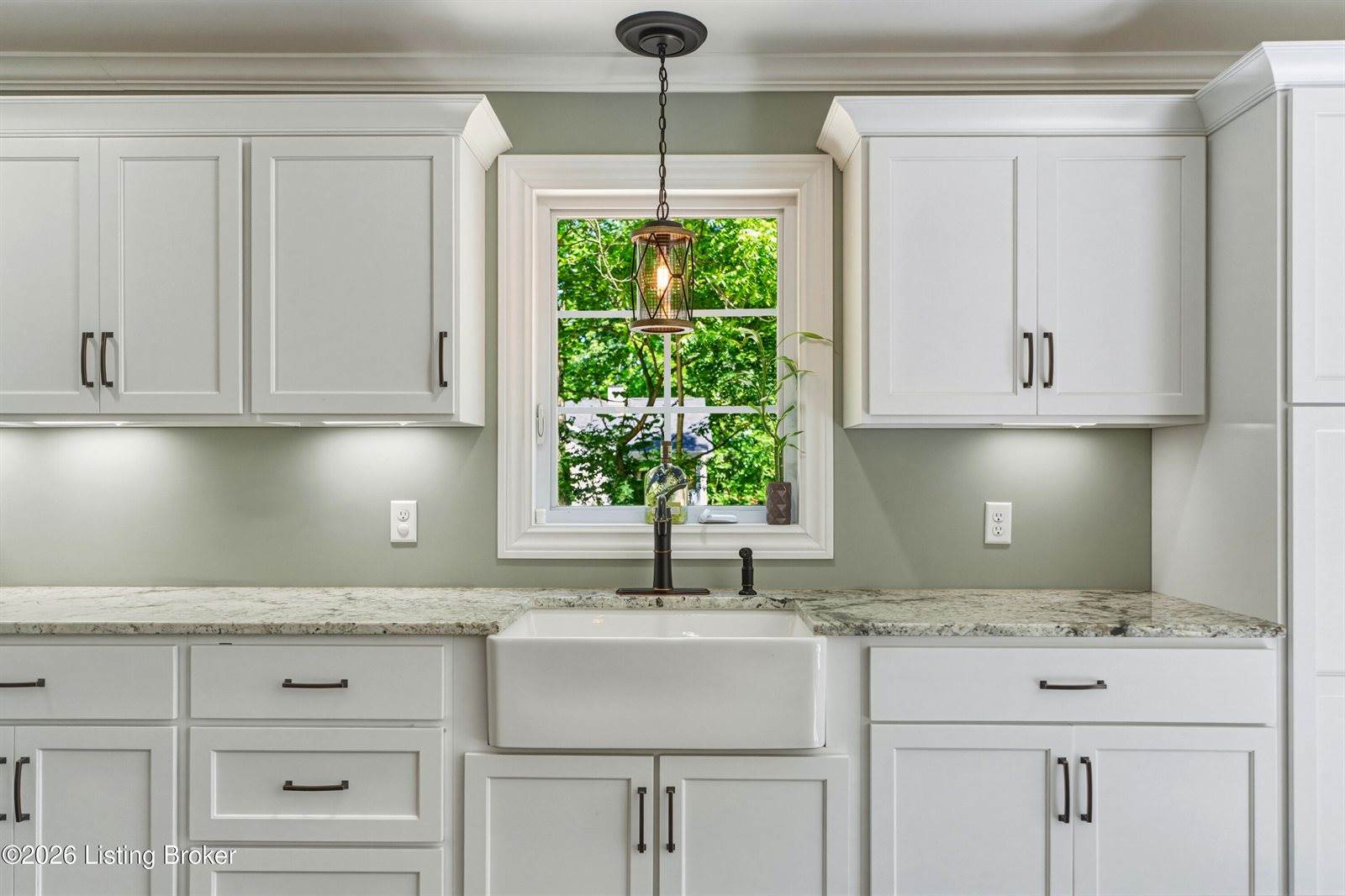 432 Long Needle Rd, Brandenburg, KY 40108