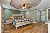 432 Long Needle Rd, Brandenburg, KY 40108