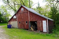 S2906 Nustad Rd, Viroqua, WI 54667