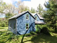 S2906 Nustad Rd, Viroqua, WI 54667
