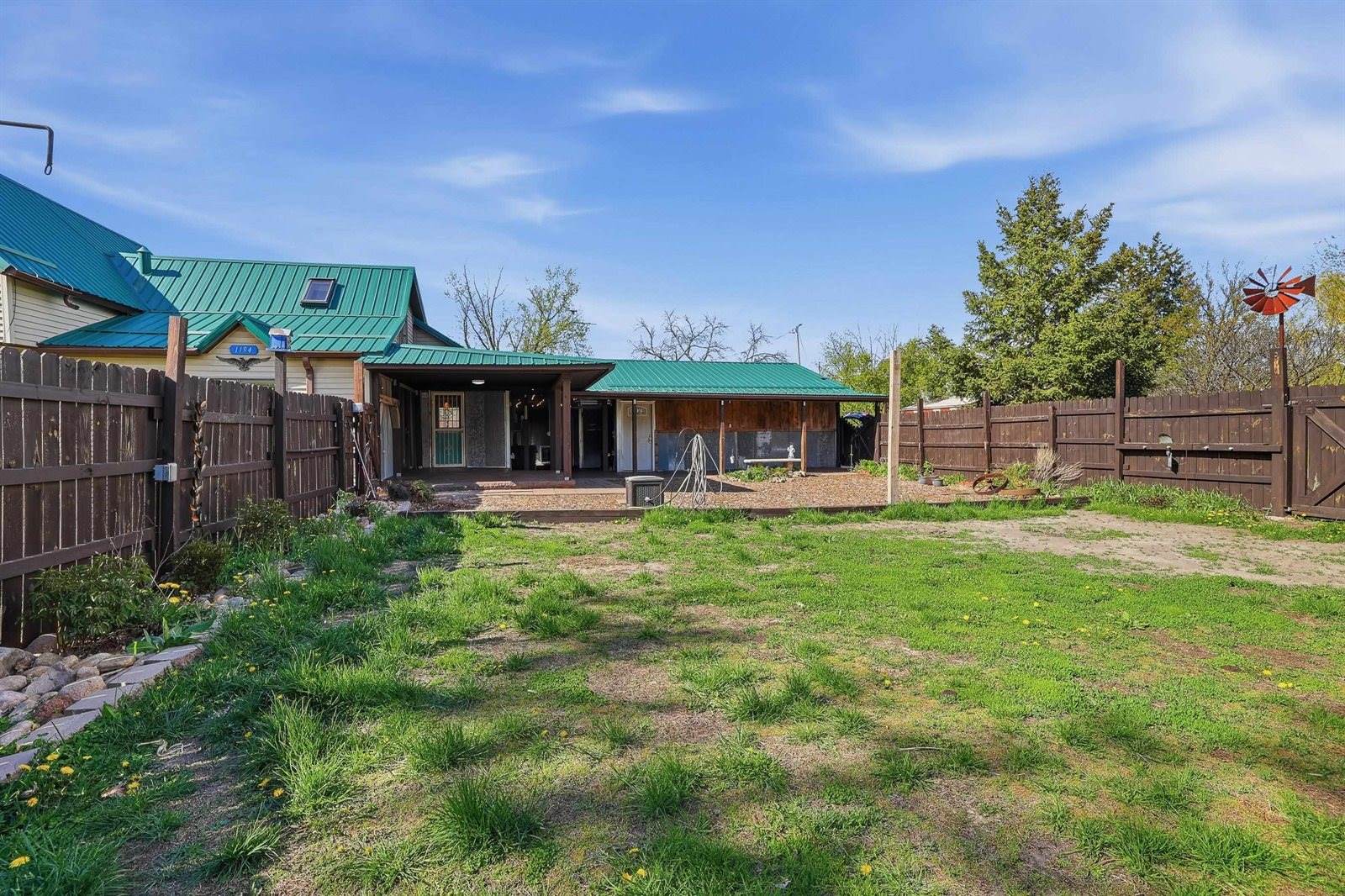 1194 County Road D, Almond, WI 54909