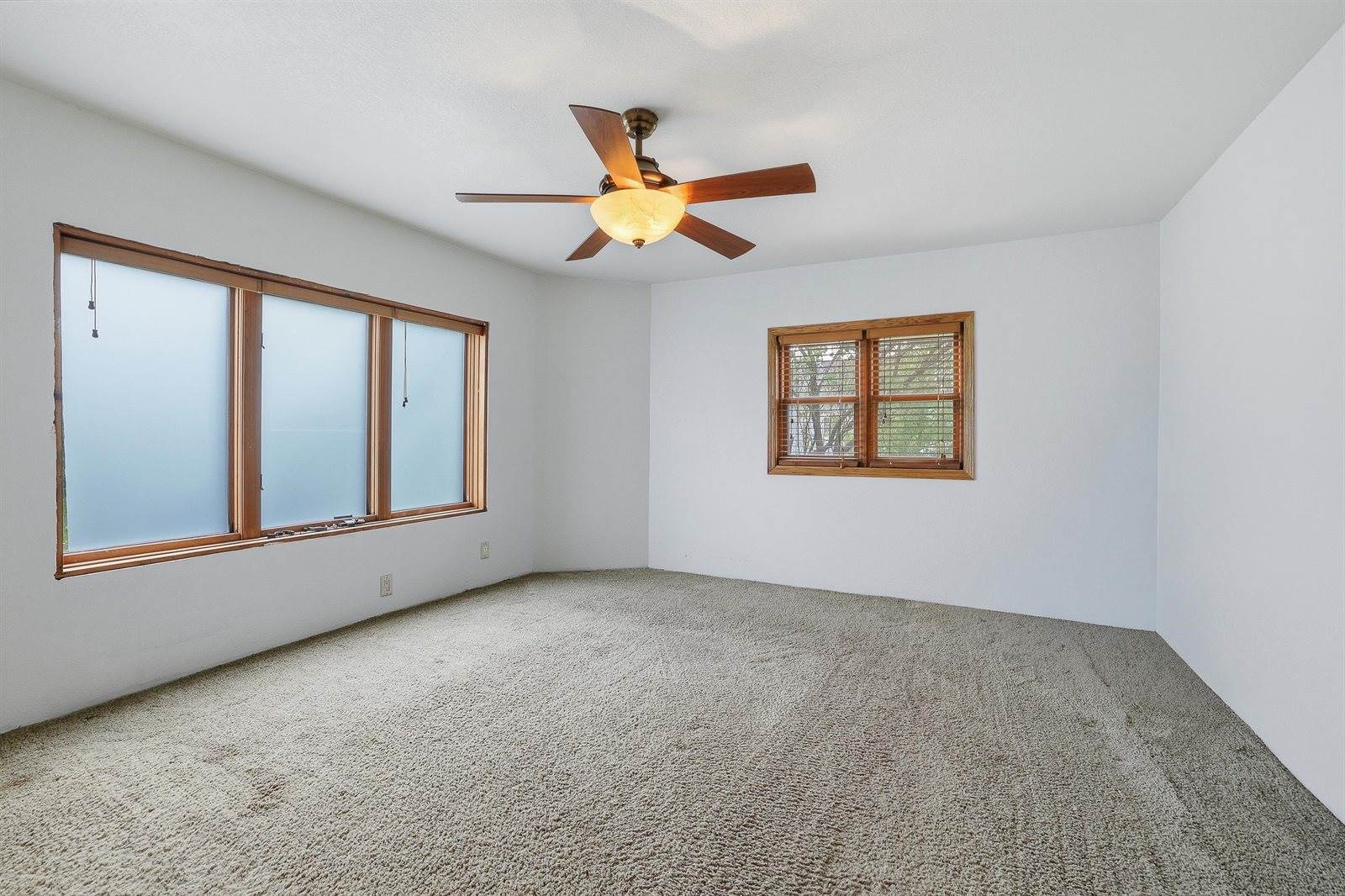 1194 County Road D, Almond, WI 54909
