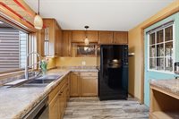 1194 County Road D, Almond, WI 54909