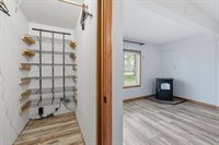 1194 County Road D, Almond, WI 54909