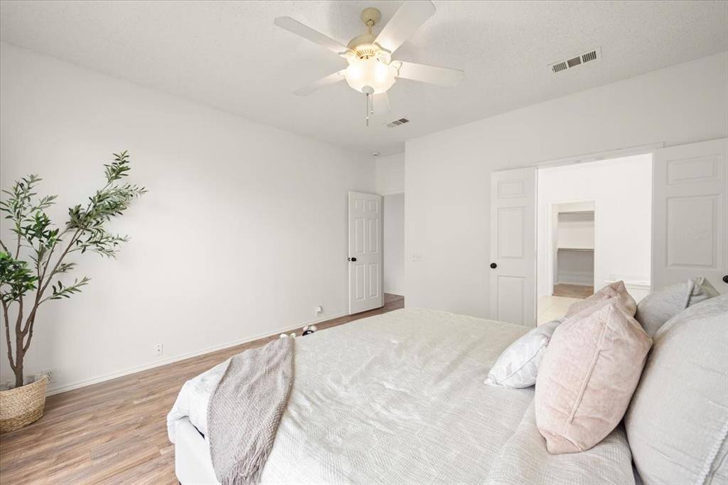 4805 Parkmount Drive, Fort Worth, TX 76137