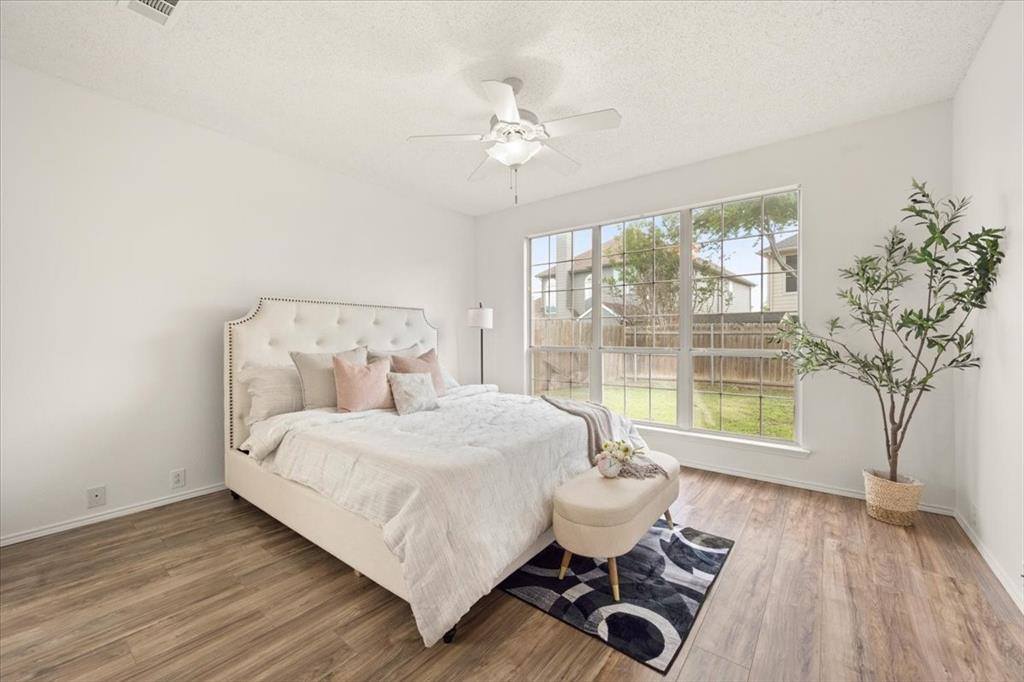 4805 Parkmount Drive, Fort Worth, TX 76137