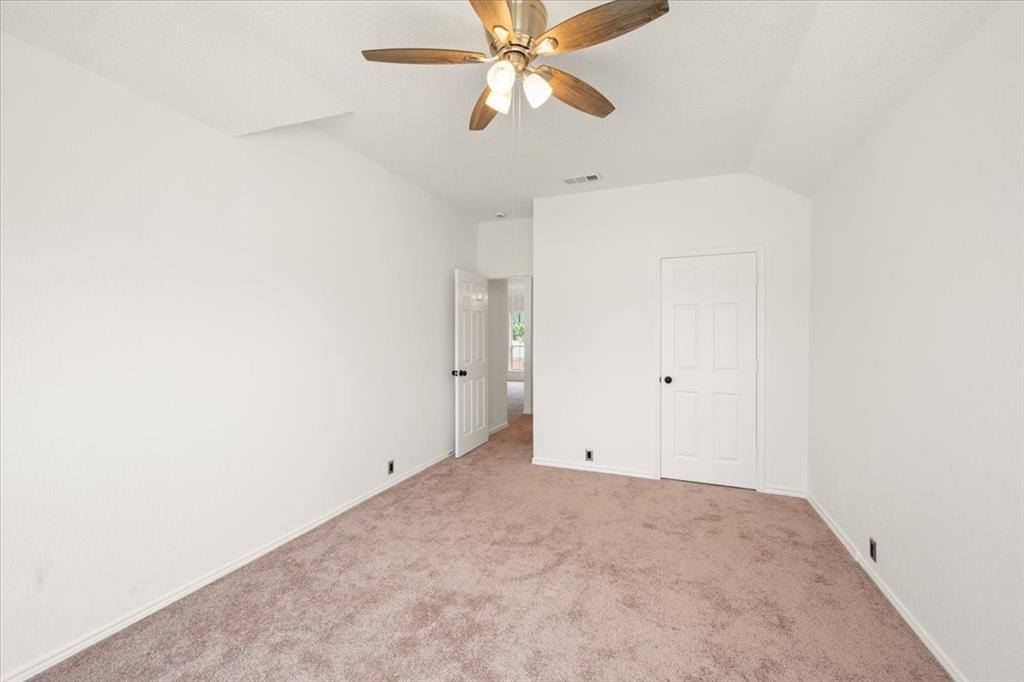 4805 Parkmount Drive, Fort Worth, TX 76137