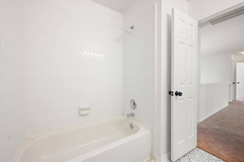 4805 Parkmount Drive, Fort Worth, TX 76137